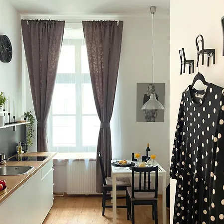 Piotrkowska122 * Lodž