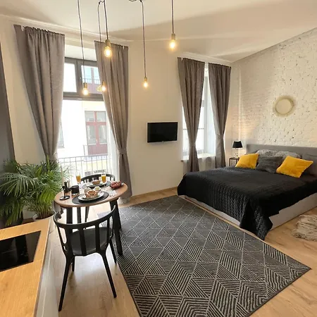 Apartmán Piotrkowska122 *