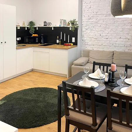Piotrkowska122 Apartment